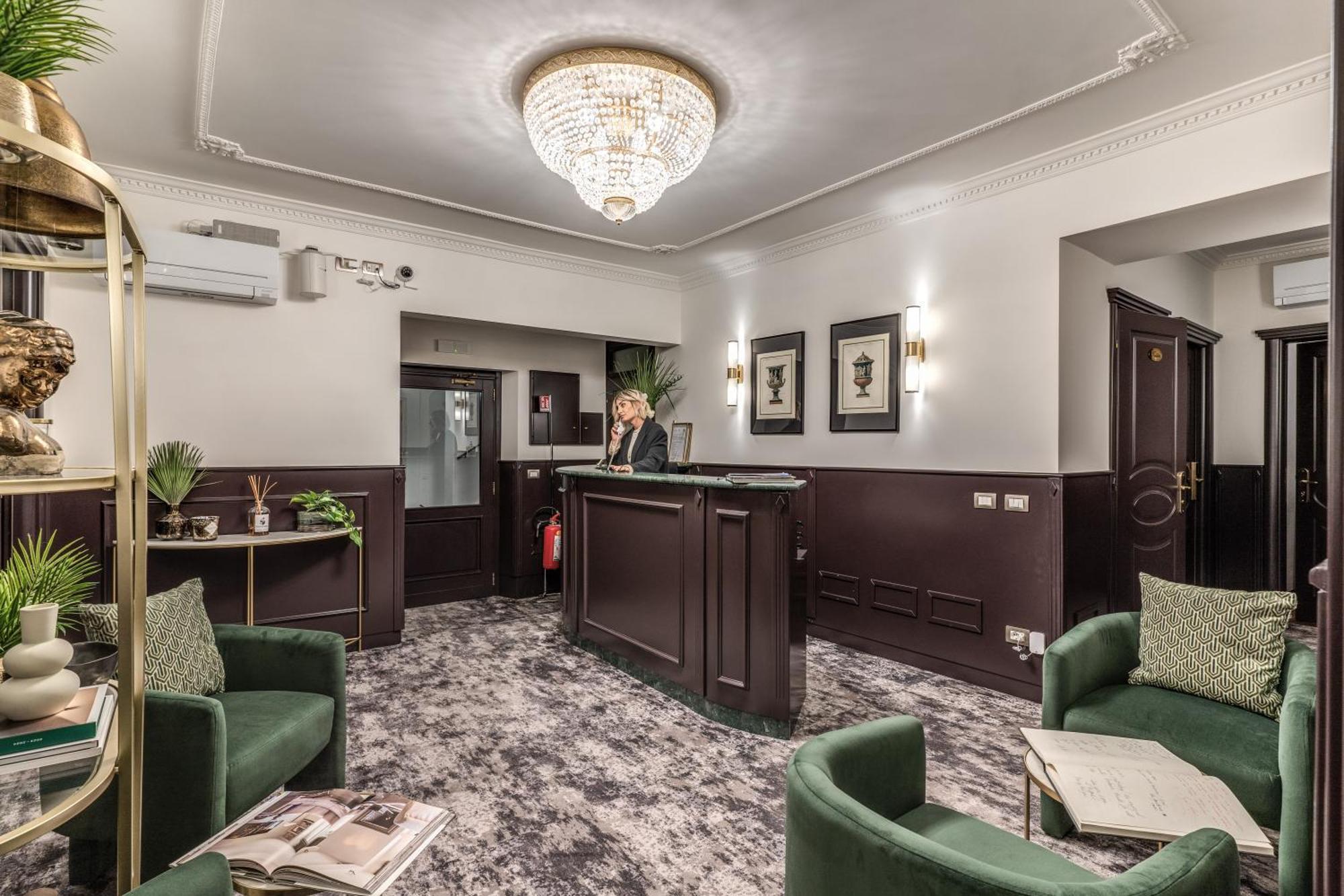 Отель Antica Residenza Del Corso Рим Экстерьер фото