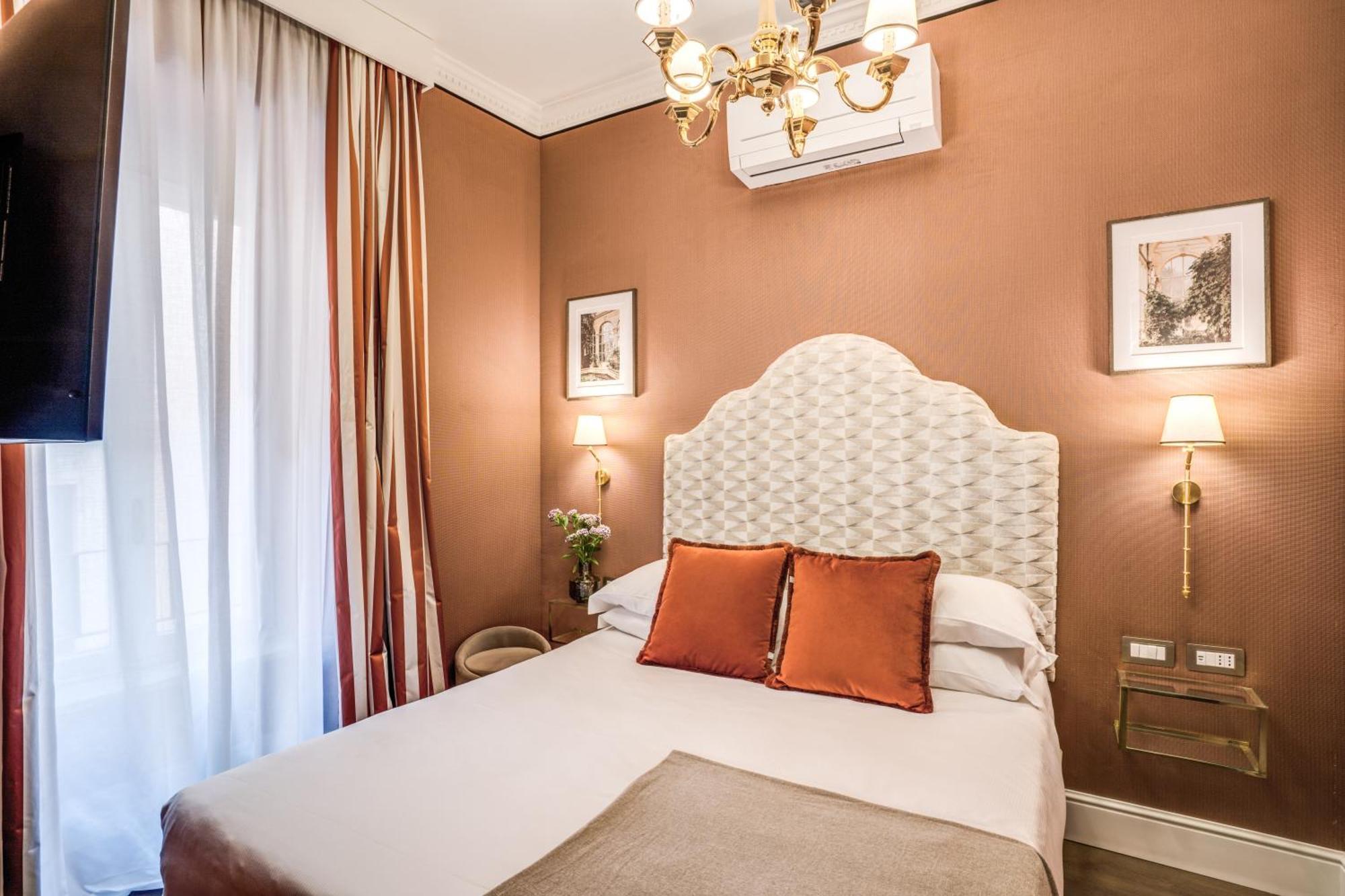 Отель Antica Residenza Del Corso Рим Экстерьер фото