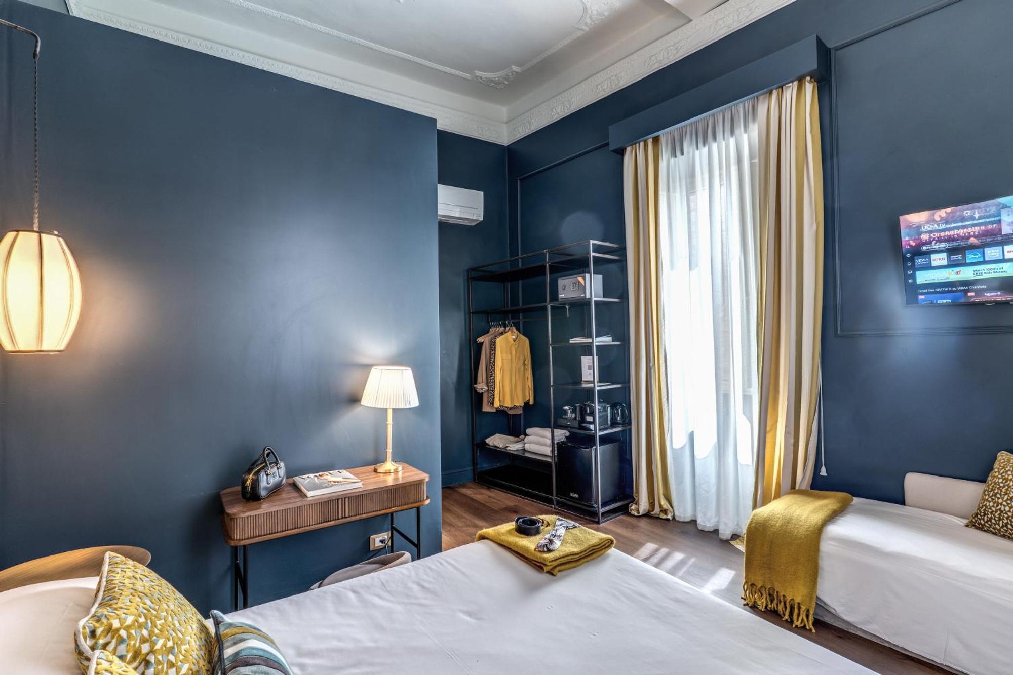 Отель Antica Residenza Del Corso Рим Экстерьер фото